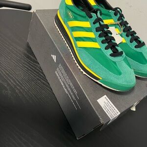 ADIDAS ORIGINALS SL 72 RS CASUAL SHOES